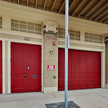 Stables On The Strand Apartment Galveston Exterior photo